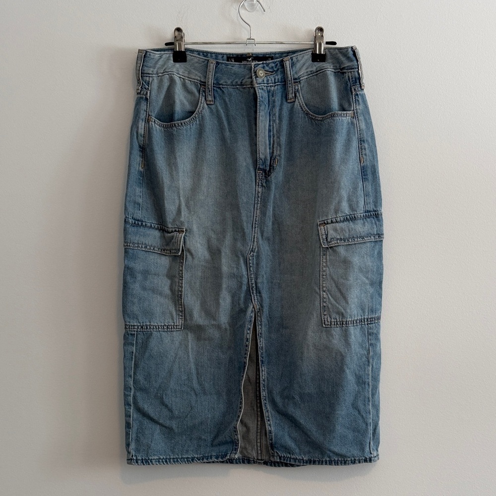 NWOT Hollister Light Blue High-Rise Denim Skirt